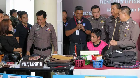 รวบโจรตัวแสบ ใช้ไม้ตะขอสอย พวงกุญแจบ้าน แขวนใกล้ประตู ไขเข้าลักทรัพย์