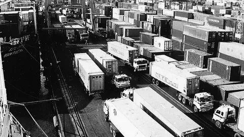 เอกชน แนะผู้ประกอบการปรับลดต้นทุนรับ VAT 10% ปีหน้า