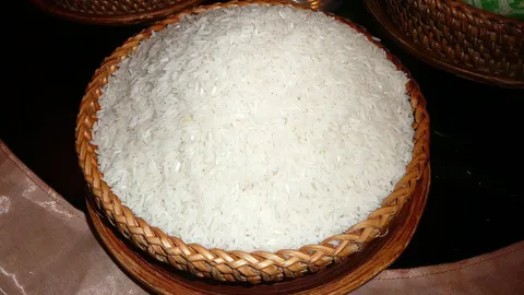 เล็งเลิกมาตรฐานข้าวหอมมะลิ98%