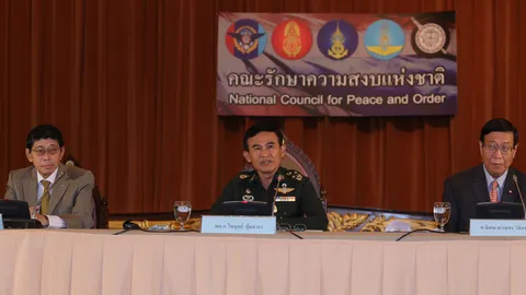 'วิษณุ-ไพบูลย์' แจงยิบ รธน. ชี้ หน.คสช.เป็นนายกฯ ได้ 