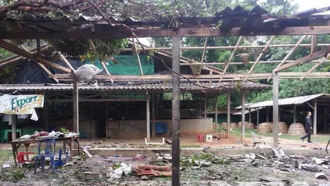 ใต้ป่วน! วางคาร์บอมบ์หน้าบ่อนไก่ปัตตานี ดับ 2 เจ็บ 8