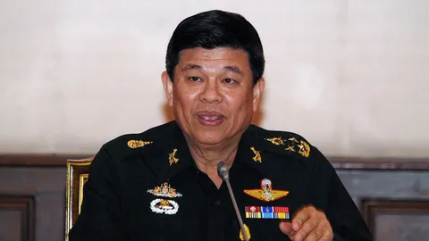 'ปลัดกลาโหม' เผย ไม่อยากเสียน้ำตา หย่อนบัตรเลือกตั้งอีก 