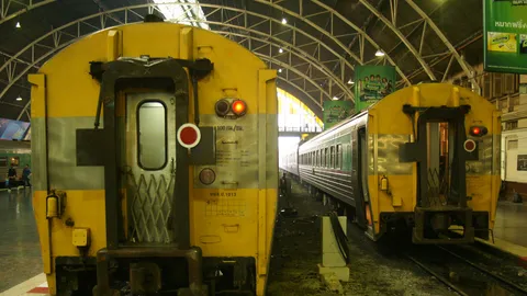 บอร์ด รฟท.ถกแผนแก้ขาดทุน โยนคลังรับภาระหนี้ 6 หมื่นล.