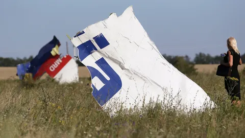 ยูเครนอ้างข้อมูลกล่องดำ ชี้ 'MH17' ถูก 'สะเก็ด' มิสไซล์จนระเบิด