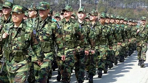 2ทหารโสมขาว เครียดจัดผูกคอตาย