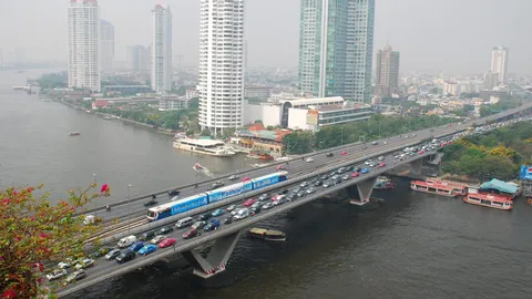 'ทางหลวงชนบท' ค้าน กทม.ทุบสะพานสาทรฝั่งติดบีทีเอส หวั่นจราจรติดหนึบ