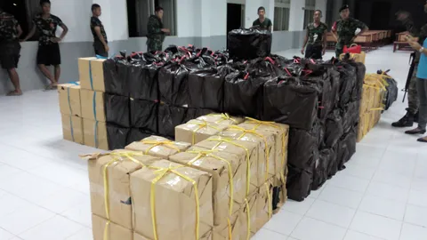 ทหาร-ศุลกากรสนธิกำลังตรวจยึดเหล้านอกกว่า 5 ล้านบาท 