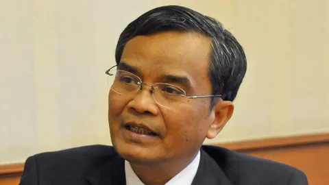 นิพิฏฐ์ ให้กำลังใจ"สนธิ"ผู้จุดประกายปฏิรูปฯ