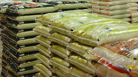 ข้าวถุงจ่อขยับขึ้น 5-10 บาท เหตุความต้องการสูง-ผลผลิตข้าวน้อย