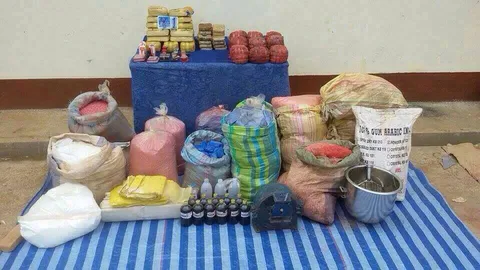 ทหารพม่าทลายรังใหญ่ แหล่งปั๊มยาบ้า-เฮโรอีน