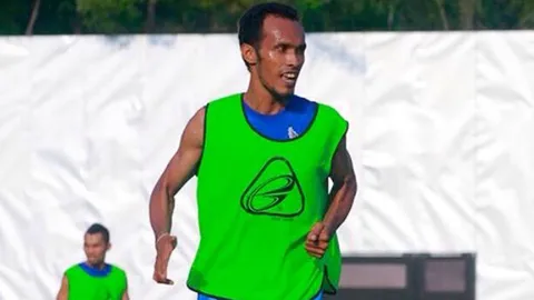 แก๊งสกิมเมอร์ ดูดเงิน3แสน กัปตันทีมกระบี่เอฟซี (ชมคลิป)