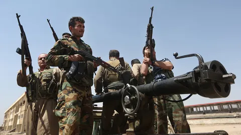 ฝรั่งเศสเตรียมส่งอาวุธให้กองกกำลังชาวเคิร์ด สู้กลุ่มติดอาวุธในอิรัก