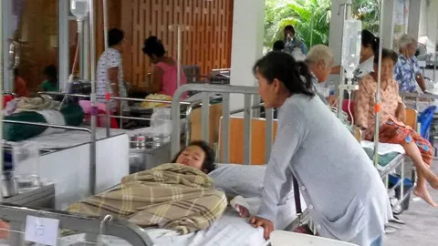 ส่งทีมวิศวกรดูหอผู้ป่วย รพ.เลาขวัญ คุมเข้มฉี่หนูชี้ตายได้