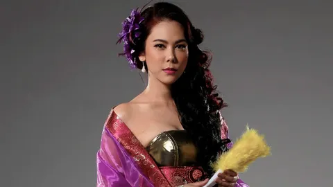 'ตอง' เขินนัวเนีย 'เต๋า'