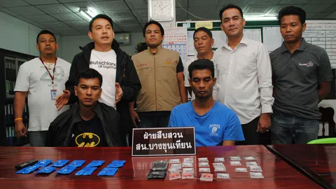 ตร.จับยาบ้าย่านบางขุนเทียน พบถุงแบบใหม่ตราแอปเปิล