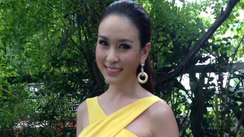 'ฝ้าย' เซ็นสัญญาเป็นเด็ก 'คุณแดง' เต็มตัว ไม่หวั่นข่าวฉาวให้รอดูผลงาน