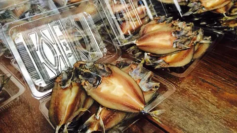 อีกฉายาเซียนปลาทู ป้าอยู่..แดดเดียว