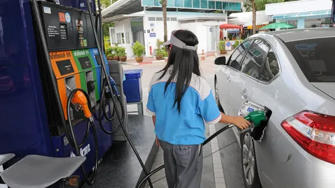 กบง.เก็บเพิ่มดีเซล เข้ากองทุนน้ำมันฯอีก 70 สต. มีผล 13 ก.ย. (ชมคลิป)