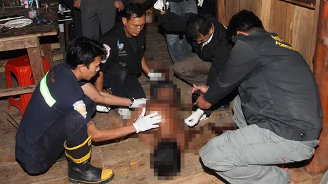 เพื่อนบ้านโหด ตกลงซื้อขายที่ดินไม่ได้ ชักปืนยิงหนุ่มใหญ่ดับ