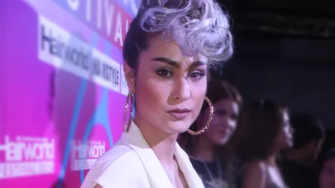 ‘ขวัญ’ ปัด ‘เพชร’ ต้นเหตุเกาเหลา ‘พิงกี้’ วอนอย่าโยงประเด็นฉาว (ชมคลิป)