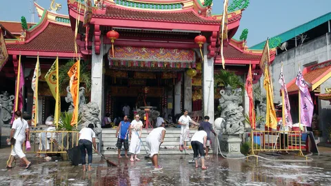 ภูเก็ตคึกคัก ล้างศาลเจ้ารอ‘กินเจ’เริ่ม24ก.ย.นี้ 