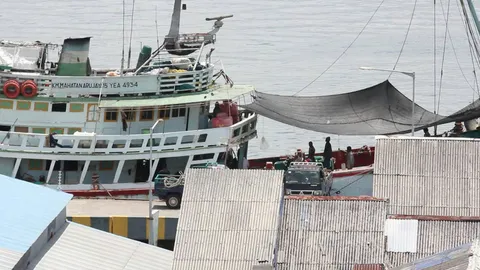 ภาครัฐเร่งช่วย 7 ตังเกกลับไทย