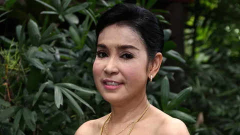 ‘แอ๊ว-อำภา’ รอฤกษ์สะดวกจดทะเบียนสาวหล่อ รักแฮปปี้ไม่หวั่นแพ้ระยะทาง