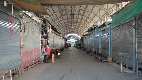 ตลาดโรงเกลือเงียบเหงา หลังศุลกากรเข้มงวดตรวจสินค้า