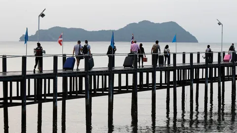 มหาดไทย เข้ม สั่งเพิ่มมาตรการดูแลนักท่องเที่ยวทุกจังหวัด