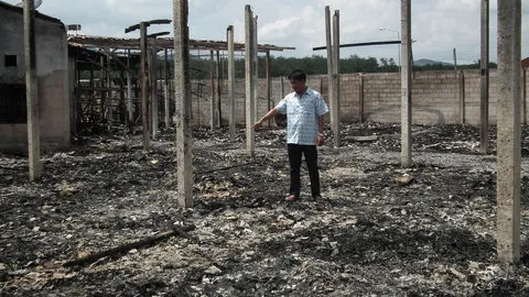 ไฟไหม้ร้านรับซื้อยางเมืองคอน สูญกว่า 10 ล้าน