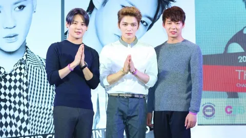 3 หนุ่ม 'JYJ' หยอดหวานคนไทยยิ้มสวย 