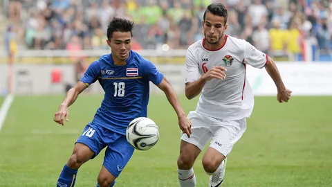 'เกริกฤทธิ์' ซัดปิด! 'ช้างศึก' อัด 'จอร์แดน' 2-0 ลิ่วตัดเชือก อชก.