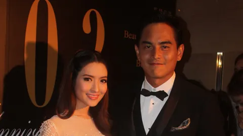 ‘สงกรานต์’ เล็งให้ ‘แอฟ’ คลอด1ม.ค.58 รอลุ้นลูกชาย-ลูกสาว