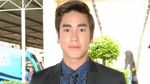 'ณเดชน์'เขินกุ๊กกิ๊ก'ญาญ่า' หยอดหวานมองนานๆเอ๊ะ"สวยขึ้น"!