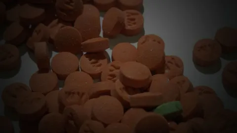 พม่าเอาจริง! ปิดล้อมหมู่บ้าน พ.ท.ยี่เซ ยึดสารปั๊มยานรกอื้อ