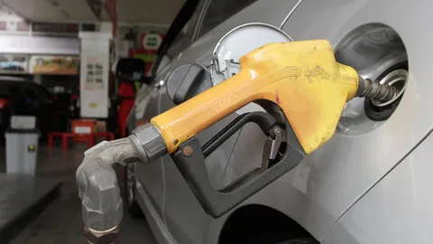 ปตท.คาดช่วง 2 เดือนราคาน้ำมันปรับลดต่อเนื่อง