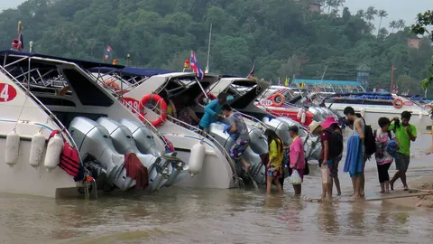 ส่งกลับบ้าน 2 ศพคู่รักเกาหลี-‘สปีดโบ๊ต’ ภูเก็ต เร่งล้อมคอก