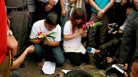 หิ้ว 2 ผัวเมียฆ่าหั่นศพครูยุ่นทำแผน-ขอขมาดวงวิญญาณ