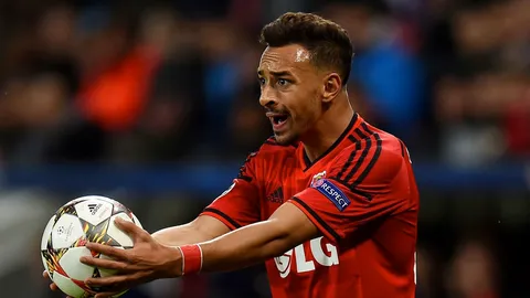 3 ทีมดังอังกฤษ เล็งฉกแข้งเลเวอร์ฯเสริมทัพ