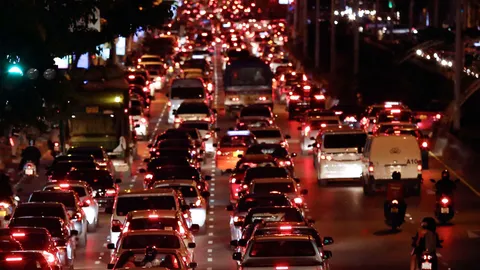 สรรพสามิตไล่ทวงหนี้รถยนต์คันแรก ลั่นปิดโครงการเดือนนี้ 