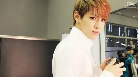 คริส อดีต EXO เจอช่วงลำบากในการหาเอเยนซี่ใหม่ที่จีน