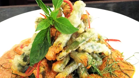 ฉู่ฉี่กระเจี๊ยบทอดกรอบ