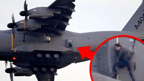 หัวใจจะวาย! ทอม ครูซ เสี่ยงตาย ห้อยตัวอยู่นอกประตูเครื่องบิน สูง 1.5 กม.