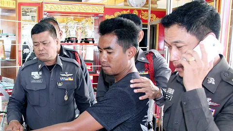จนมุม! พลเมืองดีตามล่าโจรกระชากสร้อยคอทองคำ โดนจับคาร้านทอง