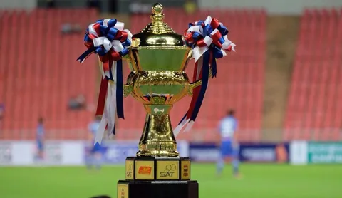 'แม็กกา' กดชัย ! 'ตำนานหงส์' พลิกเบียด 'ดรีมทีมไทย' สุดมัน 4-3