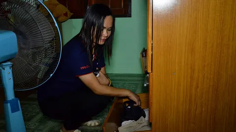 หนองบัวลำภู โจรโรคจิต งัดบ้านสาว ลักชุดชั้นใน