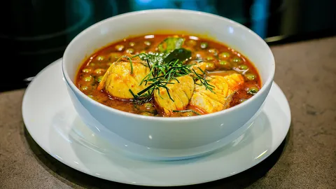 แกงเผ็ด ปลากะพงขมิ้นชัน