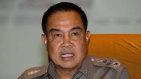 'สมยศ' ชี้ ตร.กว่า 50 นาย เอี่ยว 'พงศ์พัฒน์'  เร่งสอบโยงรับส่วย 'เสี่ยโจ้ '
