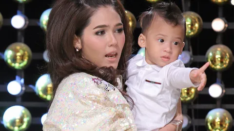 "ชมพู่"หลงเด็กแฝด "คุณน็อต"จัดให้หน่อย??