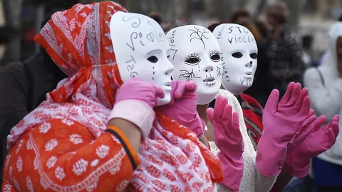 โลกาภิวัตน์ 02/12/57